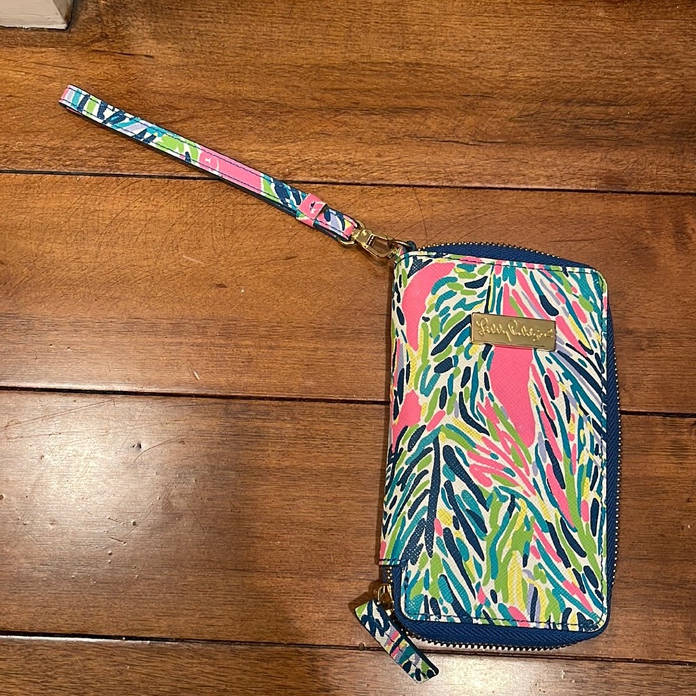 Lillly Pulitzer wallet